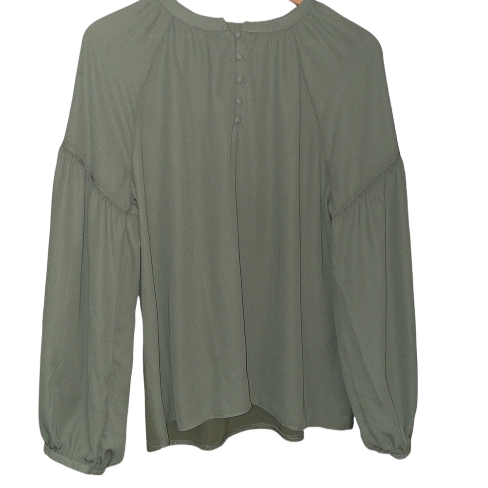 Ann Taylor green puff sleeve top